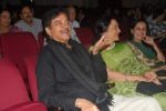 Shatraughan Sinha, Asha Parekh at Poonam Dhillon_s play U Turn in Bandra, Mumbai on 26th Aug 2012 (184).JPG